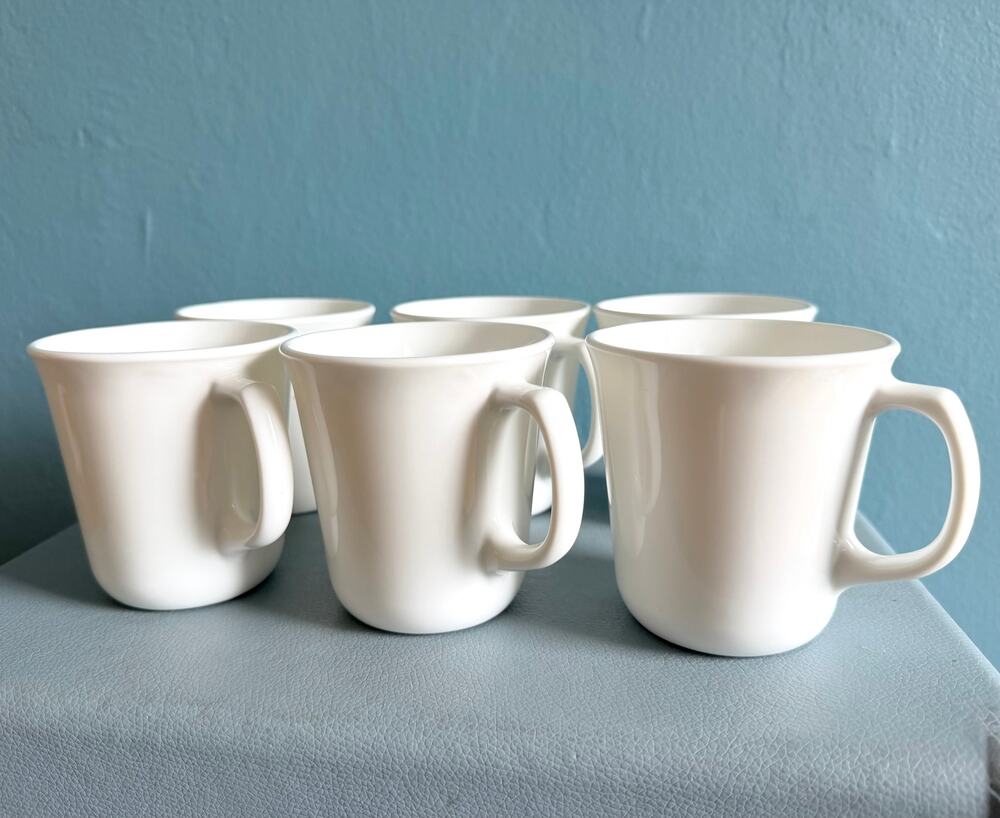 Vintage Corning Winter Frost White Hook Handle Mug - Corelle Coffee Cup